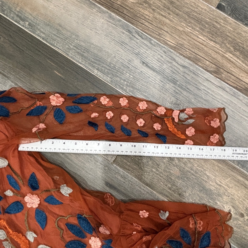 FREE PEOPLE HEARTS ARE WILD MINI EMBROIDERED DRESS RUST SMALL BOHO FESTIVAL - Picture 13 of 14